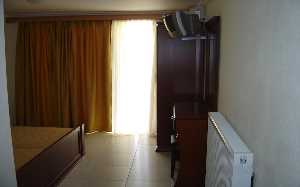 Hotel Niko Paradise Platamonas Pokoj fotografie